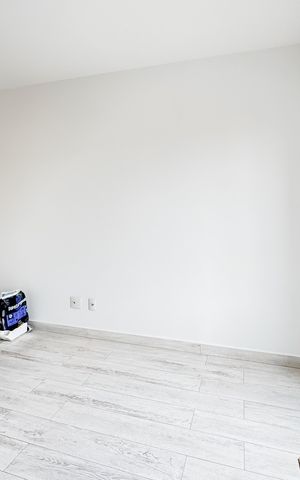 Studio para alugar com 32m², 1 quarto e 1 vaga Studio para alugar com 32m², 1 quarto e 1 vagaStudio