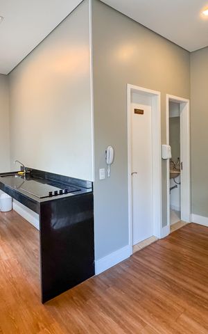 Studio para alugar com 32m², 1 quarto e 1 vaga Studio para alugar com 32m², 1 quarto e 1 vagaÁrea comum - Salão de festas