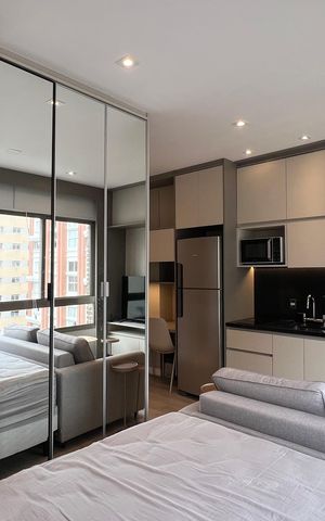 Studio à venda com 26m², 1 quarto e sem vaga Studio à venda com 26m², 1 quarto e sem vagaQuarto