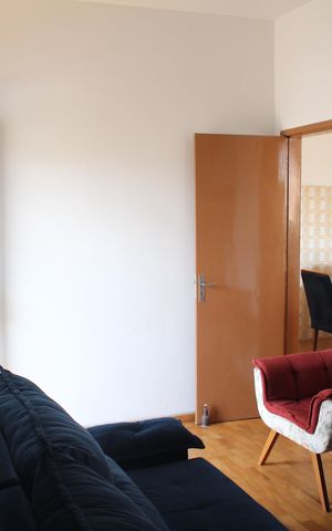 Casa à venda com 360m², 3 quartos e 3 vagasSala