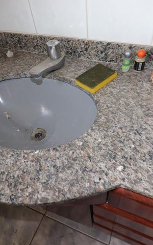 Casa à venda com 255m², 5 quartos e 2 vagasBanheiro Social 1 - Pia
