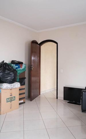 Apartamento à venda com 253m², 5 quartos e 2 vagasQuarto 2