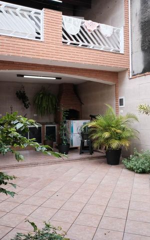Apartamento à venda com 253m², 5 quartos e 2 vagasÁrea externa