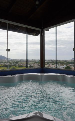 Casa para alugar com 200m², 3 quartos e 5 vagasÁrea comum Jacuzzi