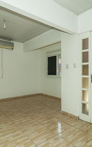 Casa à venda com 120m², 2 quartos e 3 vagasSala
