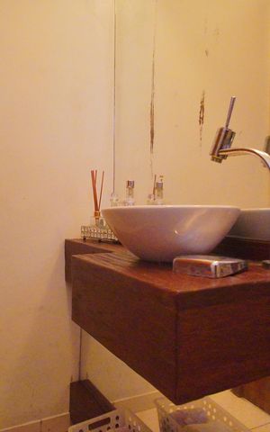 Casa à venda com 350m², 3 quartos e 2 vagasLavabo
