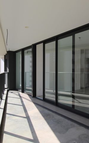 Apartamento à venda com 152m², 3 quartos e 2 vagasVaranda Sala