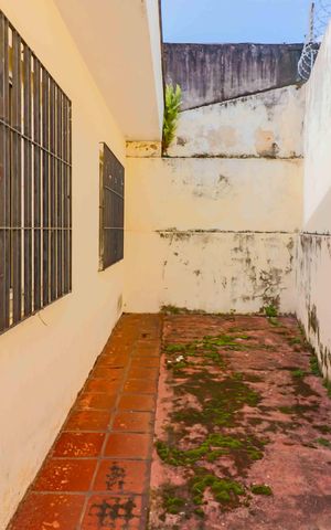 Casa à venda com 256m², 3 quartos e 2 vagas Casa à venda com 256m², 3 quartos e 2 vagasQuintal