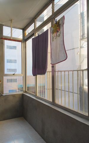 Apartamento à venda com 98m², 3 quartos e 1 vagaÁrea de Serviço