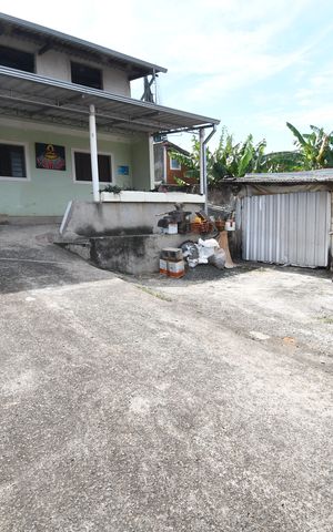 Casa à venda com 80m², 2 quartos e 7 vagasFachada