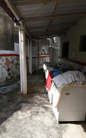 Casa à venda com 80m², 2 quartos e 7 vagasÁrea de Serviço