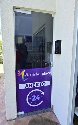 Apartamento para alugar com 45m², 2 quartos e 2 vagas Apartamento para alugar com 45m², 2 quartos e 2 vagasÁrea comum