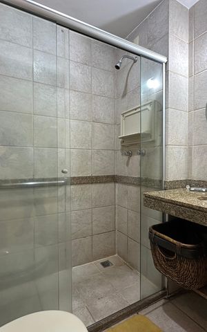 Studio à venda com 54m², 1 quarto e 1 vaga Studio à venda com 54m², 1 quarto e 1 vagaBanheiro Social