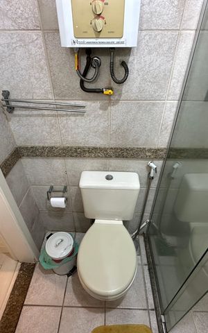 Studio à venda com 54m², 1 quarto e 1 vaga Studio à venda com 54m², 1 quarto e 1 vagaBanheiro Social