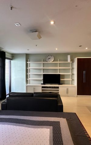 Studio à venda com 54m², 1 quarto e 1 vaga Studio à venda com 54m², 1 quarto e 1 vagaStudio
