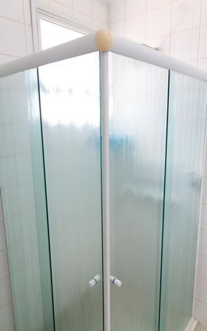 Apartamento para alugar com 256m², 4 quartos e 4 vagas Apartamento para alugar com 256m², 4 quartos e 4 vagasBanheiro da Suíte 1