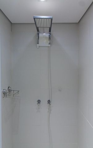 Apartamento para alugar com 256m², 4 quartos e 4 vagas Apartamento para alugar com 256m², 4 quartos e 4 vagasBanheiro da Suíte 4