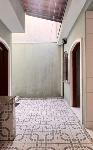 Casa para alugar com 165m², 3 quartos e 2 vagas Casa para alugar com 165m², 3 quartos e 2 vagasÁrea gourmet/ quintal