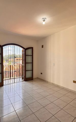 Casa para alugar com 165m², 3 quartos e 2 vagas Casa para alugar com 165m², 3 quartos e 2 vagasSuite