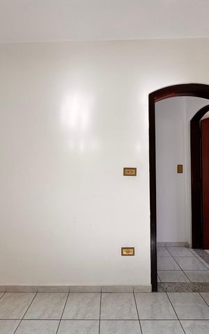 Casa para alugar com 165m², 3 quartos e 2 vagas Casa para alugar com 165m², 3 quartos e 2 vagasQuarto 2