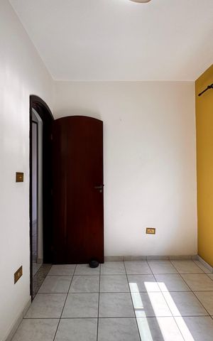 Casa para alugar com 165m², 3 quartos e 2 vagas Casa para alugar com 165m², 3 quartos e 2 vagasQuarto 2