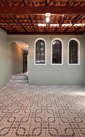 Casa para alugar com 165m², 3 quartos e 2 vagas Casa para alugar com 165m², 3 quartos e 2 vagasGaragem
