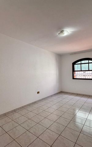 Casa para alugar com 165m², 3 quartos e 2 vagas Casa para alugar com 165m², 3 quartos e 2 vagasQuarto 1