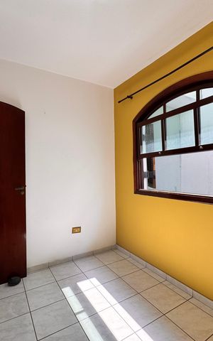 Casa para alugar com 165m², 3 quartos e 2 vagas Casa para alugar com 165m², 3 quartos e 2 vagasQuarto 2