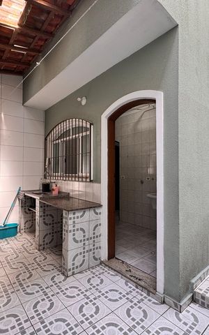 Casa para alugar com 165m², 3 quartos e 2 vagas Casa para alugar com 165m², 3 quartos e 2 vagasÁrea gourmet/ quintal