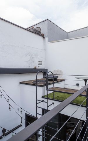 Casa de condomínio à venda com 95m², 2 quartos e 2 vagas Casa de condomínio à venda com 95m², 2 quartos e 2 vagasÁrea externa