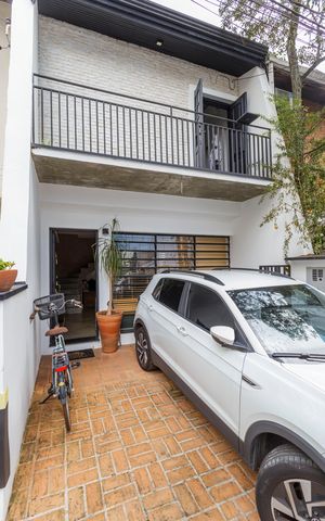 Casa de condomínio à venda com 95m², 2 quartos e 2 vagas Casa de condomínio à venda com 95m², 2 quartos e 2 vagasFachada