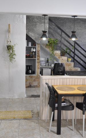 Casa à venda com 165m², 3 quartos e 1 vagaSala