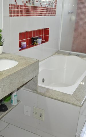 Casa à venda com 165m², 3 quartos e 1 vagaBanheiro