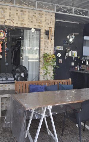 Casa à venda com 165m², 3 quartos e 1 vagaTerraço