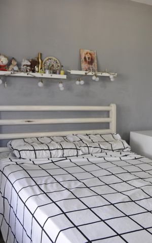 Casa à venda com 165m², 3 quartos e 1 vagaSuíte 