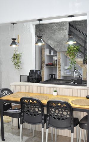 Casa à venda com 165m², 3 quartos e 1 vagaSala
