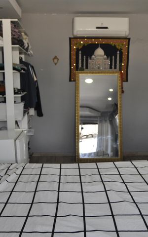 Casa à venda com 165m², 3 quartos e 1 vagaSuíte 