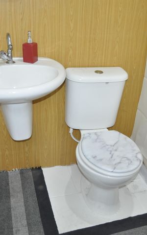 Casa à venda com 165m², 3 quartos e 1 vagaLavabo