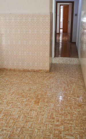 Casa para alugar com 215m², 3 quartos e 1 vaga Casa para alugar com 215m², 3 quartos e 1 vagaCozinha