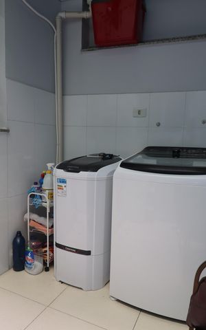 Apartamento à venda com 64m², 2 quartos e 1 vagaÁrea de Serviço