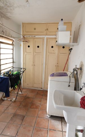 Casa à venda com 285m², 4 quartos e 3 vagasÁrea de Serviço