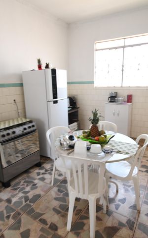 Casa à venda com 285m², 4 quartos e 3 vagasCopa