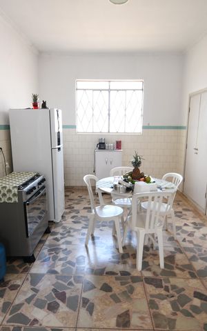 Casa à venda com 285m², 4 quartos e 3 vagasCopa