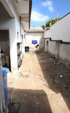 Casa à venda com 285m², 4 quartos e 3 vagasQuintal