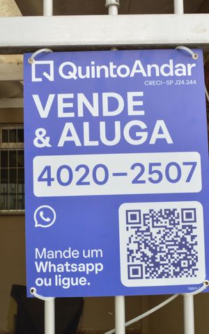 Casa à venda com 160m², 4 quartos e 1 vagaPlaquinha