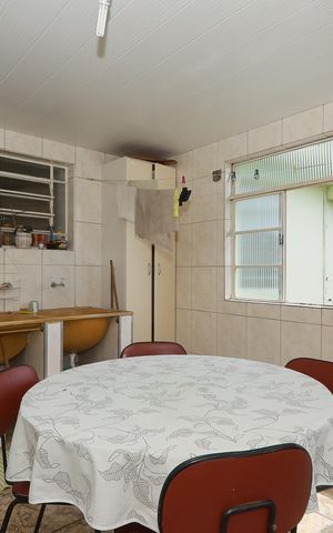 Casa para alugar com 191m², 3 quartos e 4 vagas Casa para alugar com 191m², 3 quartos e 4 vagasÁrea de Serviço