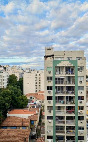 Apartamento para alugar com 79m², 2 quartos e 1 vagaVista