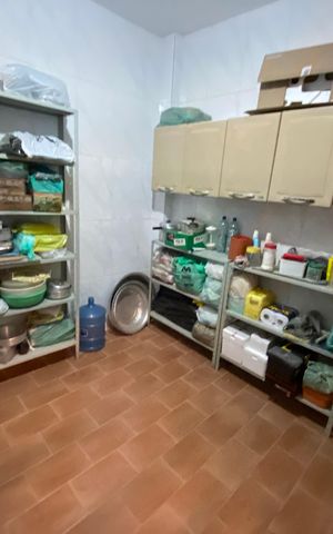 Casa à venda com 200m², 2 quartos e sem vaga Casa à venda com 200m², 2 quartos e sem vagaDispensa