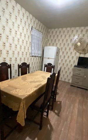 Casa à venda com 200m², 2 quartos e sem vaga Casa à venda com 200m², 2 quartos e sem vagaSala de Jantar