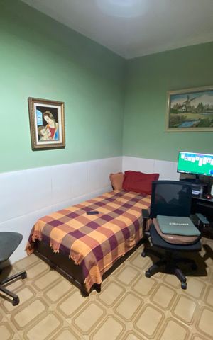 Casa à venda com 200m², 2 quartos e sem vaga Casa à venda com 200m², 2 quartos e sem vagaQuarto 1